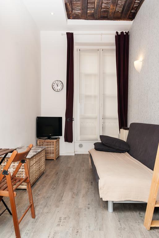 Studio Petit Pompidou Paris Rom bilde