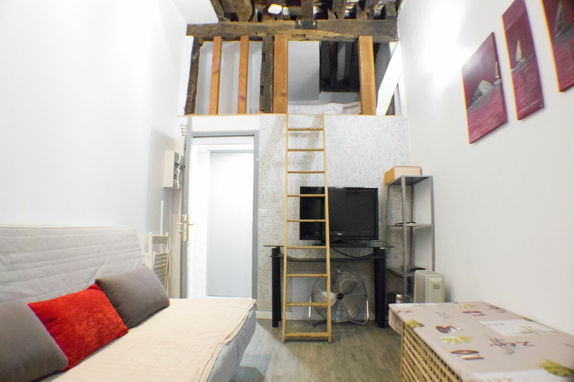 Studio Petit Pompidou Paris Eksteriør bilde