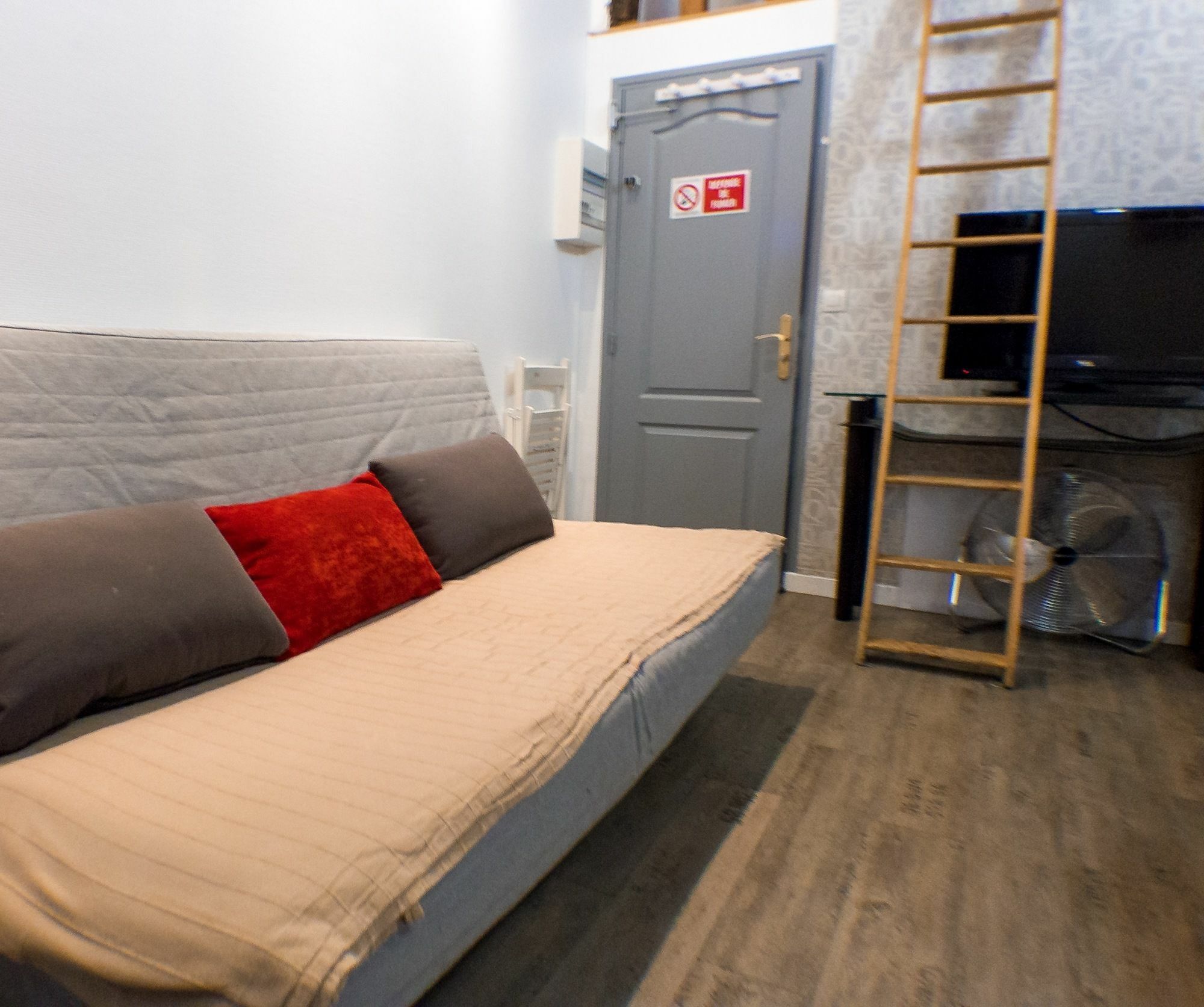Studio Petit Pompidou Paris Eksteriør bilde