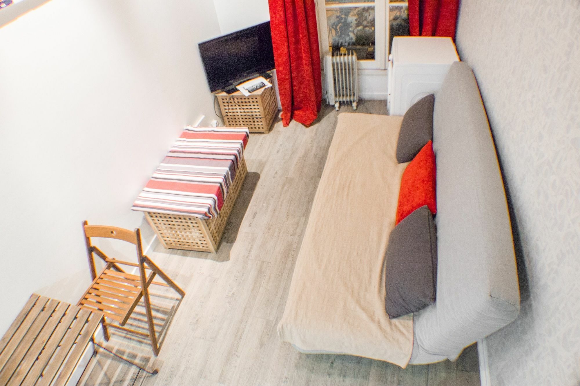 Studio Petit Pompidou Paris Eksteriør bilde